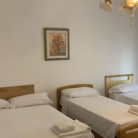 Venezia B&B Alojamento de Acomodação e Pequeno-almoço